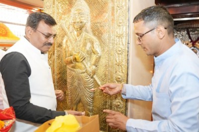 मुख्य सचिव एवं पुलिस महानिदेशक ने डाट काली मंदिर से महिंद्रा ग्राउंड, गढ़ी कैंट तक तैयारियों को परखा