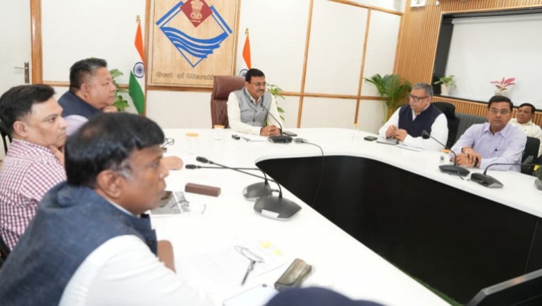 मानसून से पहले गड्ढामुक्त हो जाएं सड़कें-सीएस