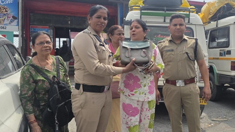 मित्रता, सेवा, सुरक्षा के भाव को चरितार्थ करती दून पुलिस