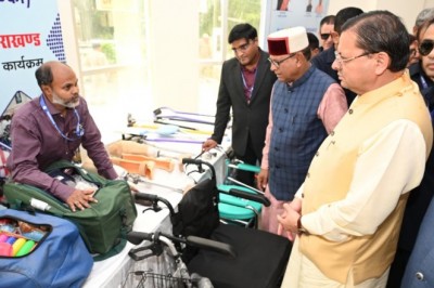 राज्य सरकार सामाजिक न्याय को सशक्त बनाने के लिए निरंतर कार्य कर रही है..................मुख्यमंत्री
