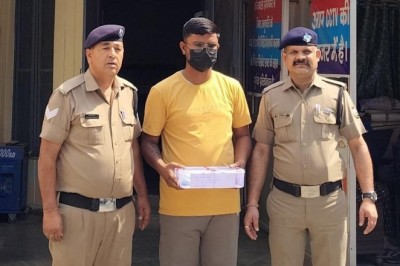 रंगदारी तथा जानलेवा हमले के आरोपी अभियुक्त को अवैध तमंचे के साथ दून पुलिस ने किया गिरफ्तार