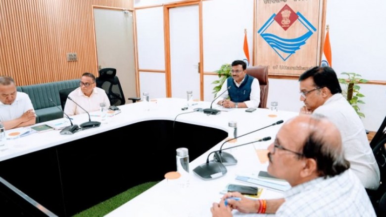 मुख्य सचिव श्री आनंद बर्द्धन की अध्यक्षता में सचिवालय में उत्तराखण्ड रोपवे डेवलपमेंट लिमिटेड की निदेशक मंडल की द्वितीय बैठक  हुई संपन्न