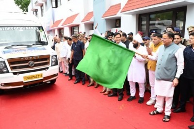 टनकपुर से कैलाश मानसरोवर यात्रा के प्रथम दल को मुख्यमंत्री श्री पुष्कर सिंह धामी ने हरी झंडी दिखाकर किया रवाना