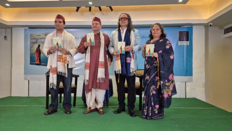 लेखक कार्तिकेय वाजपेयी बोले, 'द अनबिकमिंग' उत्तर देने नहीं, बल्कि स्वयं से कठिन प्रश्न पूछने की यात्रा है; डॉ. संजीव चोपड़ा के साथ हुआ विचारोत्तेजक संवाद