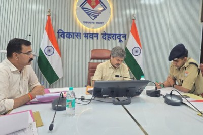 राष्ट्रीय अनुसूचित जाति आयोग के निदेशक श्री उत्तम प्रकाश ने की एससी/एसटी अत्याचार निवारण अधिनियम से संबंधित मामलों की समीक्षा