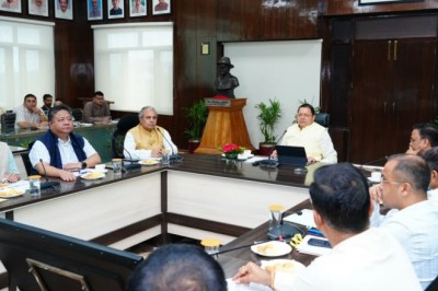 जन शिकायतों के समाधान में लापरवाही पर होगी सख्त कार्रवाई, शून्य प्रतिशत कार्यवाही वाले अधिकारियों को कारण बताओ नोटिस जारी करने के निर्देश