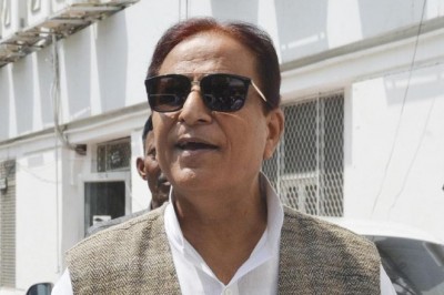 सपा नेता आजम खां को सांस लेने में तकलीफ, अस्पताल में भर्ती किए गए, डॉक्टरों की निगरानी में