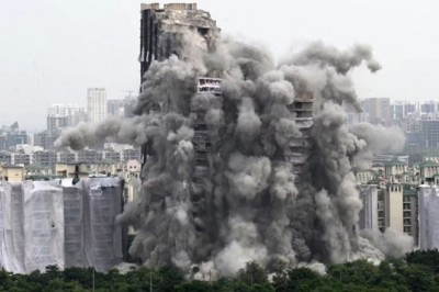 ट्विन टावर के मलबे से निकाले दो ब्लैक बॉक्स, कंपन और धमाके की आवाज का होगा अध्ययन