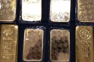 इंदौर में छिपा मिला 3.72 करोड़ रुपये का विदेशी सोना, तीन लोग गिरफ्तार