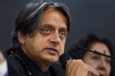 Congress: अध्यक्ष पद के चुनाव के लिए शुरू हुए अभियान का थरूर ने किया समर्थन