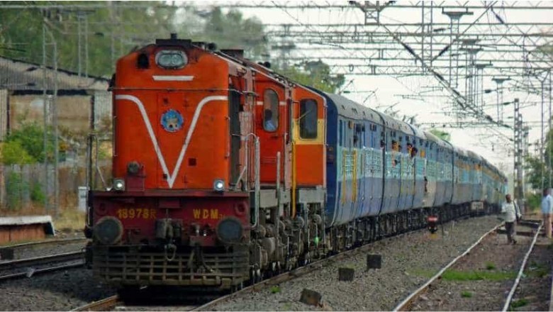 एनसीआर रेलवे : रिटायर्ड रेलकर्मियों को फिर मिलेगा रेल सेवा का मौका