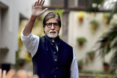 Amitabh Bachchan ने मनाया 80वां जन्मदिन, जलसा के बाहर फैंस से की मुलाकात