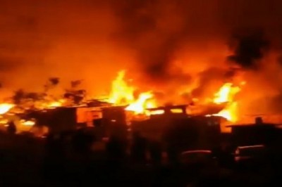 जम्मू-कश्मीर के किश्तवाड़ जिले में लगी भीषण आग, 20 घर जलकर हुए खाक