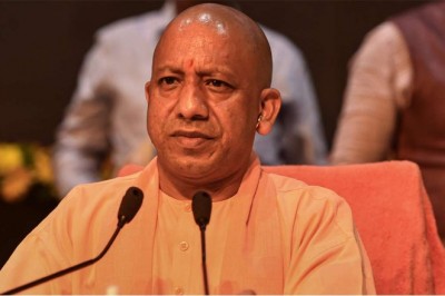 UP: करप्शन में फंसे सीओ पर कार्रवाई,रामपुर में रिश्वत लेते वीडियो आई थी सामने