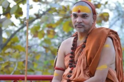 हरिद्वार: शास्त्रार्थ के अधिकार पर संतों में बढ़ी तकरार, ज्योतिषपीठ की गद्दी को लेकर दूर नहीं हो रहा मतभेद