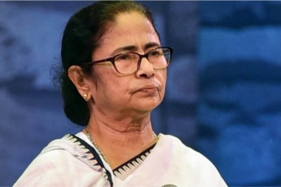 बंगाल सरकार की केंद्र को चिट्ठी, पीएम आवास योजना फंड को तत्काल जारी करने की उठाई मांग