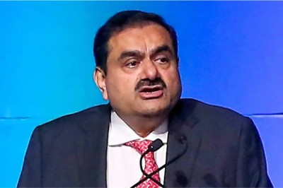 अदाणी समूह को एक और झटका, यूपी में प्रीपेड मीटर लगाने का टेंडर रद्द, अनुमानित लागत से 65 फीसदी अधिक थी दर