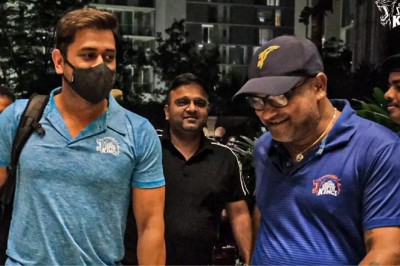 आईपीएल की तैयारी के लिए चेन्नई पहुंचे कप्तान महेंद्र सिंह धोनी, CSK ने किया जोरदार स्वागत