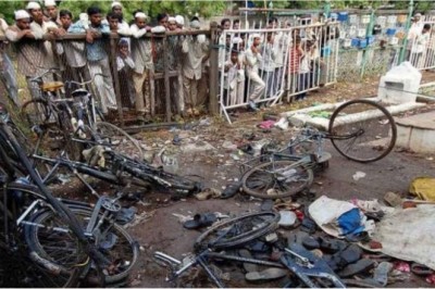 Malegaon Bomb Blast: ATS अधिकारी के खिलाफ जमानती वारंट