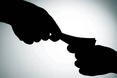 Haridwar: ज्वालापुर कोतवाली के दरोगा रिश्वत लेते हुए गिरफ्तार, विजिलेंस ने बिछाया था जाल