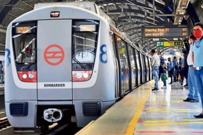 Delhi Metro: वायलेट लाइन पर करीब दो घंटे तक सेवाएं रहीं प्रभावित