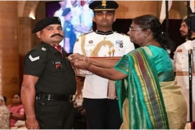 पुलवामा में दो आतंकियों को मार गिराने वाले लांस नायक देवेंद्र प्रताप कीर्ति चक्र से सम्मानित