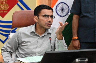 मा0 मुख्यमंत्री की आधुनिक राज्य के संकल्प पर आधिारित डीएम की नई पहल, आटोमेटेड पार्किंग