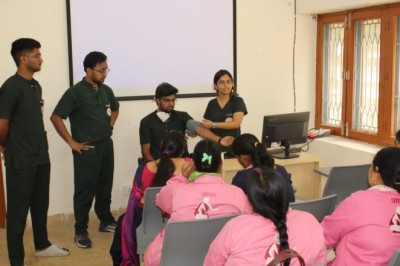 प्रतिभागियों ने लिया जीवन बचाने का प्रशिक्षण