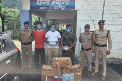 एसएसपी देहरादून के निर्देशों पर दून पुलिस द्वारा चलाये जा रहे सघन चेकिंग अभियान का दिखा असर