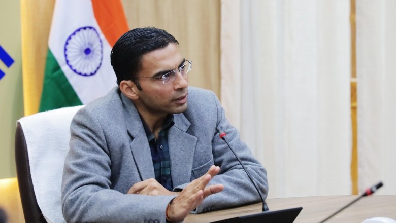 मा0 मुख्यमंत्री की प्ररेणा से जनमन में विश्वास भरते डीएम के जनहित में अडिग, उत्कट प्रयास;