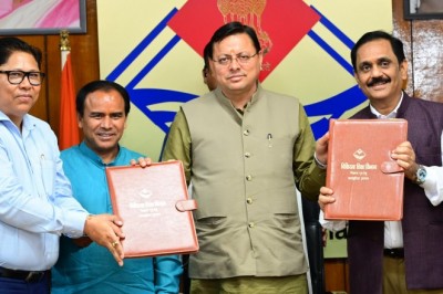 राजकीय मेडिकल कॉलेज देहरादून और हल्द्वानी में तीमारदारों के लिए विश्राम गृह बनाए जाएंगे, एम.ओ.यू. पर हस्ताक्षर