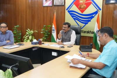 मुख्य सचिव ने सिंचाई, लघु सिंचाई एवं जलश्रोत एवं नदी पुनर्जीवीकरण प्राधिकरण द्वारा कराए जा रहे कार्यों की विस्तार से जानकारी ली