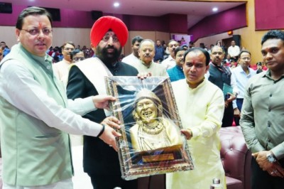 प्रधानमंत्री श्री नरेन्द्र मोदी ने आज मध्य प्रदेश के धार से ’’स्वस्थ नारी सशक्त परिवार’’ और ’’आठवें राष्ट्रीय पोषण माह’’ अभियान का किया शुभारंभ