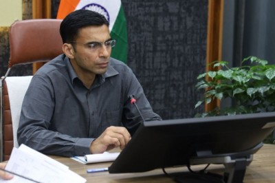 सीएम हेल्पलाईन मायने मेरी,हम सब अफसरों की विभागों की हेल्पलाईनः डीएम