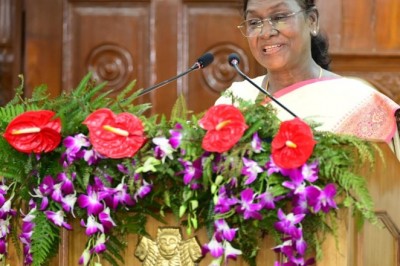 जनता के प्रति निरंतर उत्तरदाई बने रहना संसदीय प्रणाली की शक्ति भी और चुनौती भी