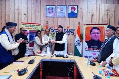 AI कितना भी उन्नत हो जाए, किताबों का कोई विकल्प नहीं: मुख्यमंत्री पुष्कर सिंह धामी