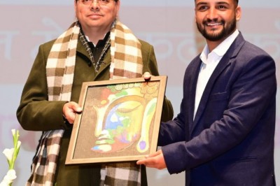 मुख्यमंत्री श्री पुष्कर सिंह धामी ने 1035 सहायक अध्यापकों को प्रदान किए नियुक्ति पत्र