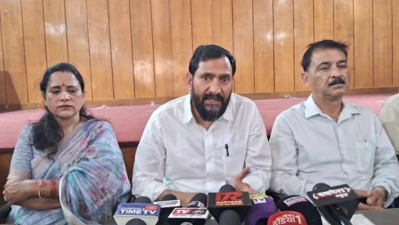 देहरादून में होम्योपैथी चिकित्सा अधिकारी भर्ती को लेकर बड़ा विवाद