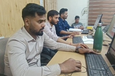 मुख्यमंत्री धामी की पहल से पेंशनरों के लिए जीवन प्रमाण का सत्यापन करना हुआ आसान*