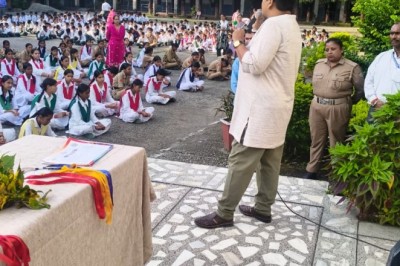 कैंप का नाम -बच्चों की सुरक्षा हेतु चाइल्ड हेल्पलाइन 1098 जागरूकता कार्यक्रम।