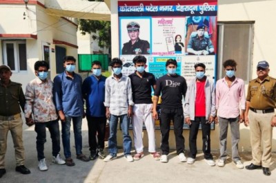 हुड़दंग करने वालो को दून पुलिस ने पढ़ाया कानून का पाठ